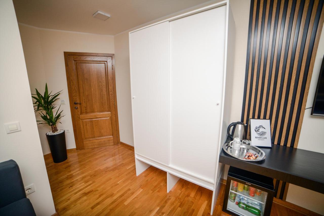 Mini Hotel Riverlux Apartments Bačka Palanka 外观 照片