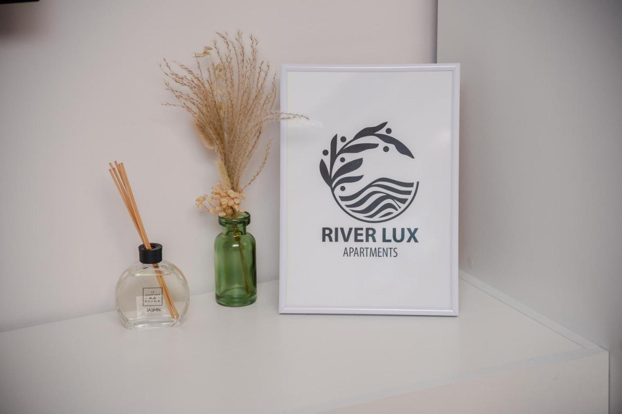 Mini Hotel Riverlux Apartments Bačka Palanka 外观 照片