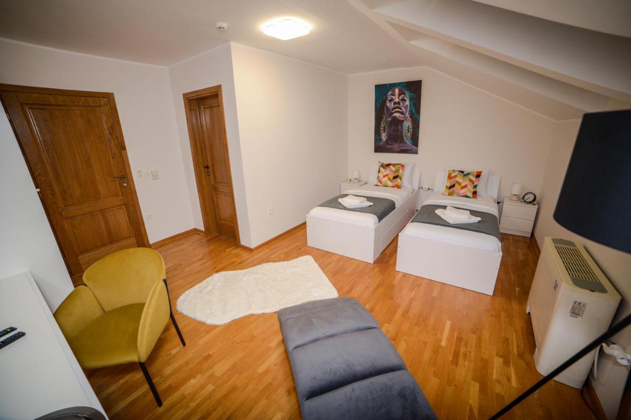 Mini Hotel Riverlux Apartments Bačka Palanka 外观 照片