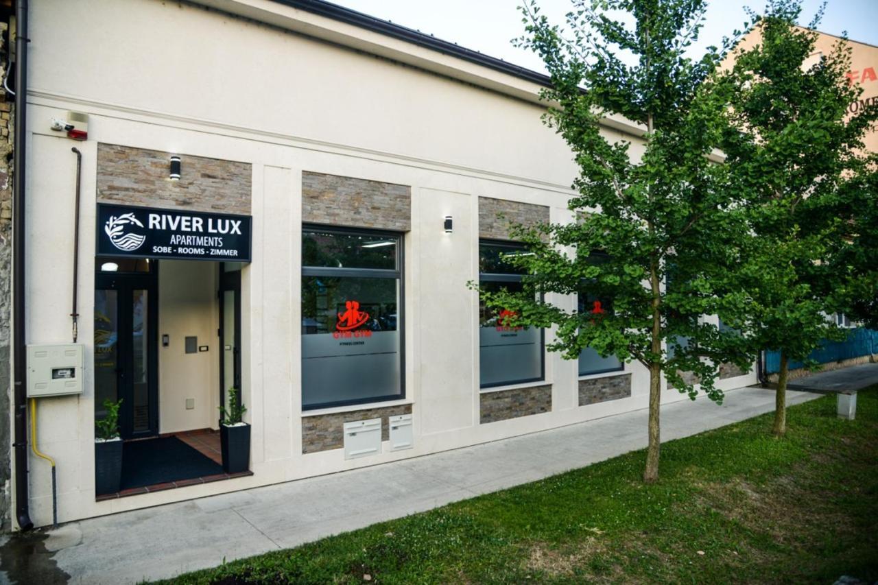 Mini Hotel Riverlux Apartments Bačka Palanka 外观 照片