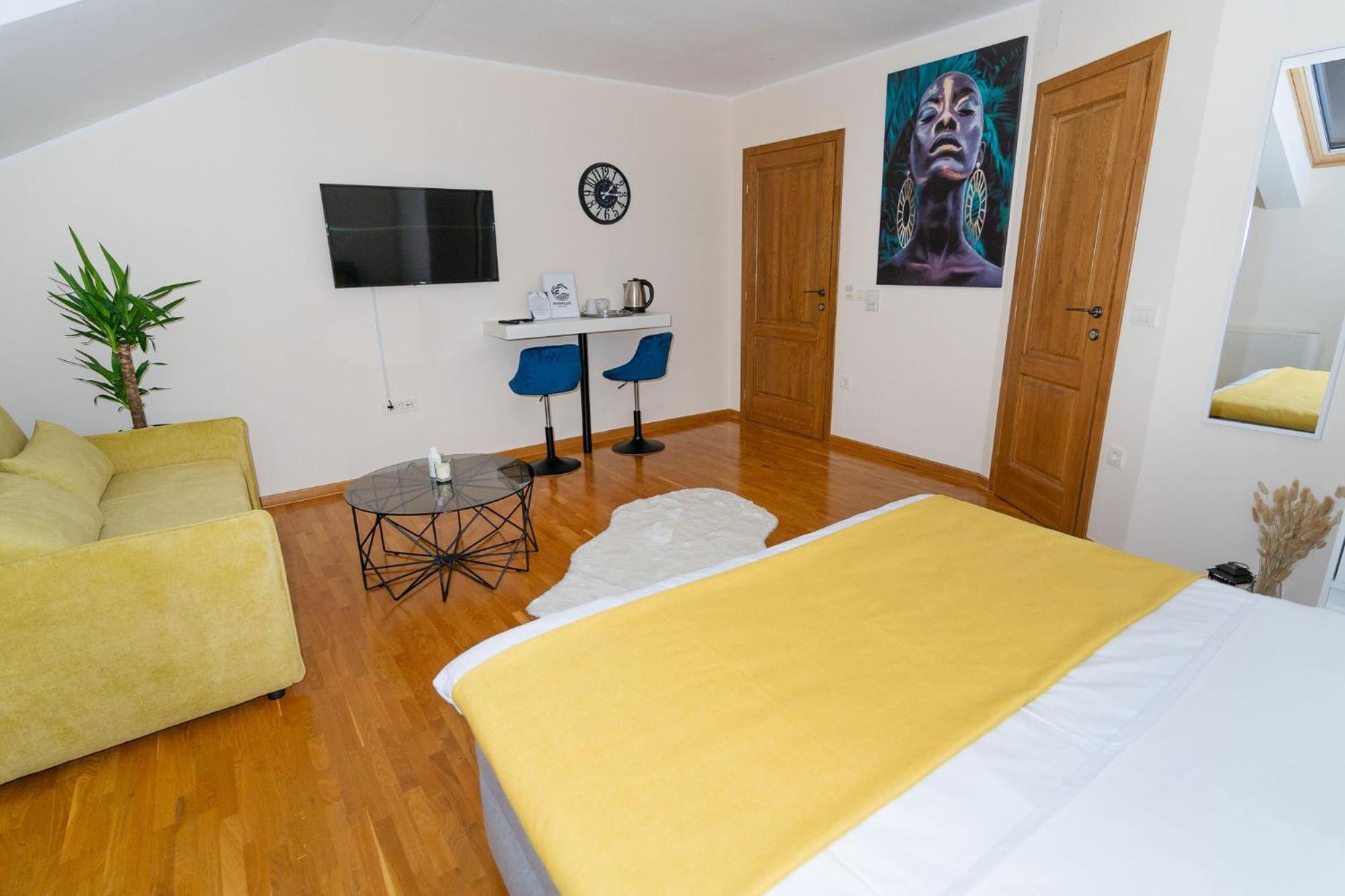 Mini Hotel Riverlux Apartments Bačka Palanka 外观 照片