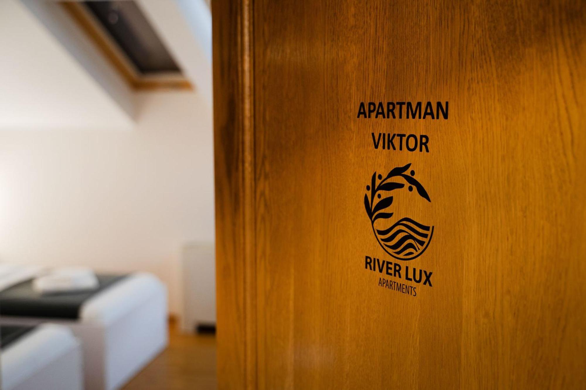 Mini Hotel Riverlux Apartments Bačka Palanka 外观 照片