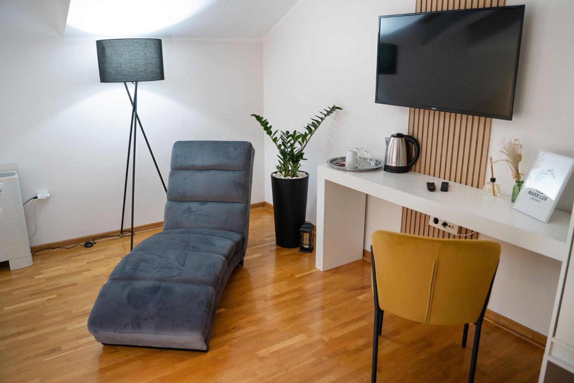 Mini Hotel Riverlux Apartments Bačka Palanka 外观 照片
