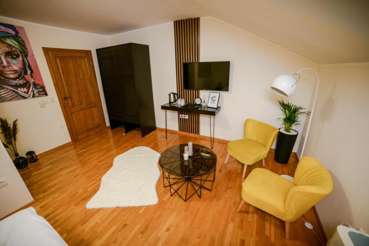 Mini Hotel Riverlux Apartments Bačka Palanka 外观 照片
